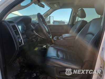 Zdjęcie 7 z 12 samochodu: 2015 RAM 3500 VIN:3C7WR9CJ6FG679272 - miniatura