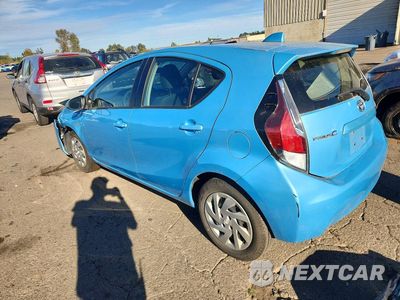 Drugie zdjęcie samochodu z przodu: 2015 TOYOTA PRIUS C TWO VIN:JTDKDTB32F1114820 - miniatura