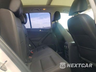Zdjęcie 11 z 14 samochodu: 2012 VOLKSWAGEN TIGUAN S VIN:WVGAV7AX9CW530684 - miniatura