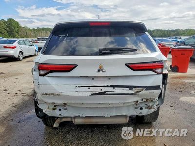 Zdjęcie 6 z 13 samochodu: 2023 MITSUBISHI OUTLANDER SE VIN:JA4J3UA85PZ025998 - miniatura
