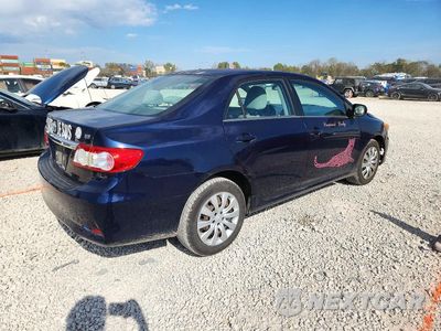 Trzecie zdjęcie samochodu z tyłu: 2013 TOYOTA COROLLA LE VIN:2T1BU4EE1DC956723 - miniatura