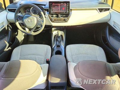 Zdjęcie 8 z 13 samochodu: 2021 TOYOTA COROLLA LE VIN:JTDEPMAE2MJ126301 - miniatura