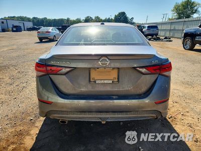 Zdjęcie 6 z 13 samochodu: 2021 NISSAN SENTRA SR VIN:3N1AB8DV6MY241921 - miniatura