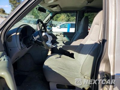 Zdjęcie 7 z 13 samochodu: 2004 CHEVROLET ASTRO VIN:1GNDM19XX4B114679 - miniatura