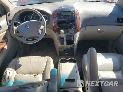 Zdjęcie 8 z 13 samochodu: 2005 TOYOTA SIENNA XLE 7 PASSENGER VIN:5TDZA22C35S329285 - miniatura