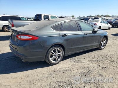 Trzecie zdjęcie samochodu z tyłu: 2015 FORD FUSION SE HYBRID VIN:3FA6P0LUXFR236061 - miniatura