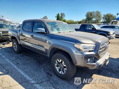 Czwarte zdjęcie samochodu z boku: 2016 TOYOTA TACOMA TRD OFF-ROAD VIN:3TMCZ5AN7GM032932 - miniatura