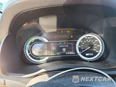 Zdjęcie 9 z 12 samochodu: 2018 KIA NIRO EX VIN:KNDCC3LC7J5140966 - miniatura
