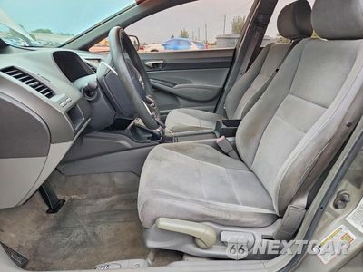 Zdjęcie 7 z 12 samochodu: 2008 HONDA CIVIC LX VIN:2HGFA16598H515863 - miniatura