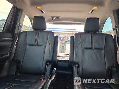 Zdjęcie 10 z 13 samochodu: 2019 TOYOTA HIGHLANDER SE VIN:5TDJZRFH8KS960291 - miniatura