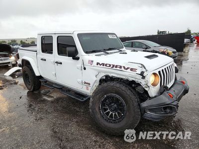 Czwarte zdjęcie samochodu z boku: 2021 JEEP GLADIATOR MOJAVE VIN:1C6JJTEG6ML567611 - miniatura