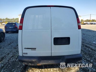 Zdjęcie 6 z 13 samochodu: 2014 CHEVROLET EXPRESS G2500 VIN:1GCWGFCA1E1168048 - miniatura