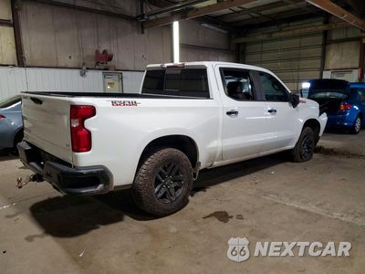 Trzecie zdjęcie samochodu z tyłu: 2021 CHEVROLET SILVERADO K1500 LT TRAIL BOSS VIN:1GCPYFED6MZ191804 - miniatura
