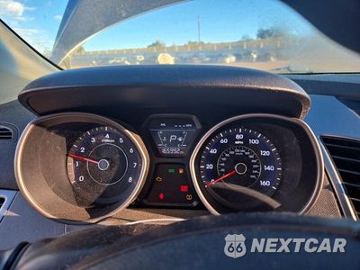 Zdjęcie 9 z 12 samochodu: 2016 HYUNDAI ELANTRA SE VIN:5NPDH4AE1GH711764 - miniatura