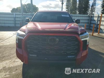 Piąte zdjęcie samochodu w środku: 2025 TOYOTA TUNDRA SR5 VIN:5TFLA5DB1SX267872 - miniatura