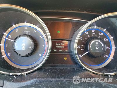 Zdjęcie 9 z 12 samochodu: 2011 HYUNDAI SONATA LIMITED 2.0T VIN:5NPEC4AB3BH253565 - miniatura