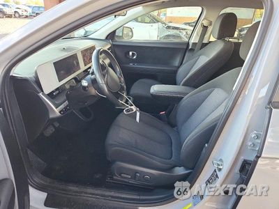 Zdjęcie 7 z 13 samochodu: 2022 HYUNDAI IONIQ 5 SE VIN:KM8KM4AE8NU068170 - miniatura