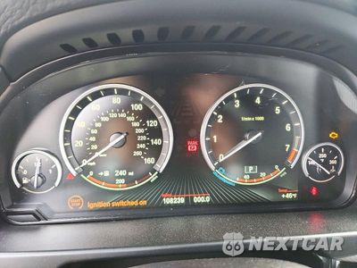 Zdjęcie 9 z 13 samochodu: 2014 BMW X5 XDRIVE50I VIN:5UXKR6C59E0J72509 - miniatura