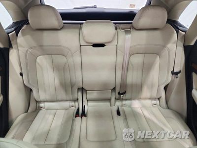 Zdjęcie 10 z 13 samochodu: 2021 AUDI Q5 PREMIUM VIN:WA1AAAFY1M2073290 - miniatura