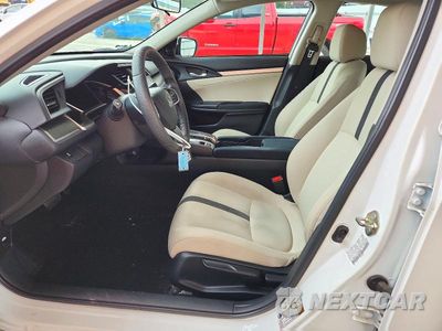 Zdjęcie 7 z 12 samochodu: 2017 HONDA CIVIC EX VIN:19XFC2F7XHE029588 - miniatura