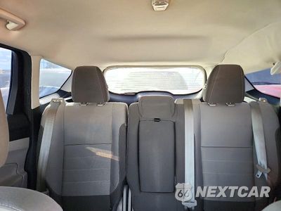 Zdjęcie 10 z 13 samochodu: 2014 FORD ESCAPE SE VIN:1FMCU0GX3EUC70145 - miniatura