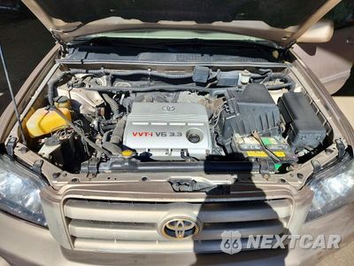 Zdjęcie 12 z 13 samochodu: 2006 TOYOTA HIGHLANDER LIMITED VIN:JTEEP21A960151718 - miniatura
