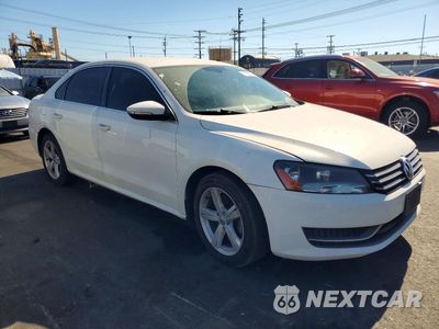 Czwarte zdjęcie samochodu z boku: 2012 VOLKSWAGEN PASSAT SE VIN:1VWBP7A3XCC089369 - miniatura