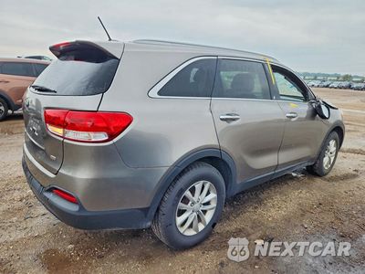 Trzecie zdjęcie samochodu z tyłu: 2016 KIA SORENTO LX VIN:5XYPG4A37GG112003 - miniatura