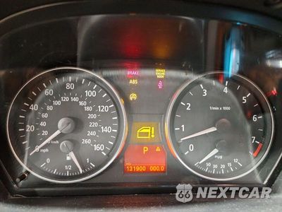 Zdjęcie 9 z 12 samochodu: 2006 BMW 330 XI VIN:WBAVD33556KV65261 - miniatura