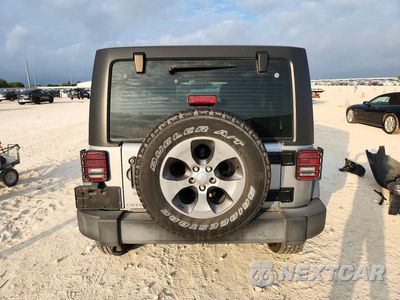 Zdjęcie 6 z 14 samochodu: 2016 JEEP WRANGLER UNLIMITED SPORT VIN:1C4BJWDG8GL125045 - miniatura