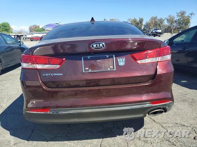 Zdjęcie 6 z 12 samochodu: 2018 KIA OPTIMA LX VIN:5XXGT4L33JG253462 - miniatura