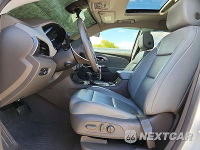 Zdjęcie 7 z 13 samochodu: 2018 CHEVROLET TRAVERSE PREMIER VIN:1GNEVJKW1JJ221527 - miniatura