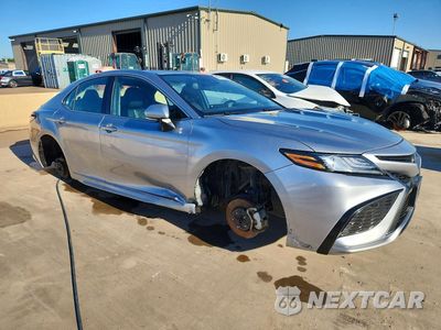 Czwarte zdjęcie samochodu z boku: 2023 TOYOTA CAMRY XSE VIN:4T1K61AK8PU779613 - miniatura