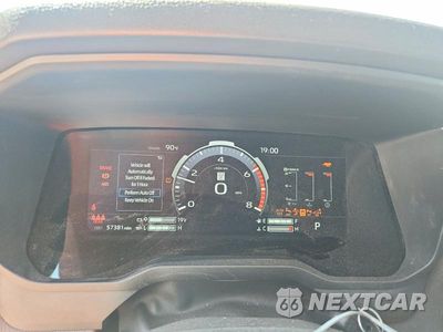 Zdjęcie 9 z 12 samochodu: 2024 TOYOTA TUNDRA LIMITED VIN:5TFWA5DB0RX134043 - miniatura
