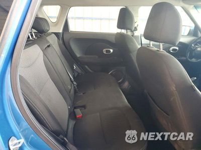 Zdjęcie 10 z 12 samochodu: 2017 KIA SOUL + VIN:KNDJP3A52H7483537 - miniatura