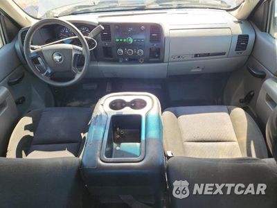 Zdjęcie 8 z 12 samochodu: 2010 CHEVROLET SILVERADO C1500 VIN:1G0RKSF35BZ401638 - miniatura