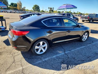 Trzecie zdjęcie samochodu z tyłu: 2013 ACURA ILX 20 PREMIUM VIN:19VDE1F55DE007575 - miniatura