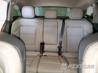 Zdjęcie 10 z 14 samochodu: 2024 LINCOLN NAUTILUS RESERVE VIN:5LMPJ8KA6RJ795913 - miniatura