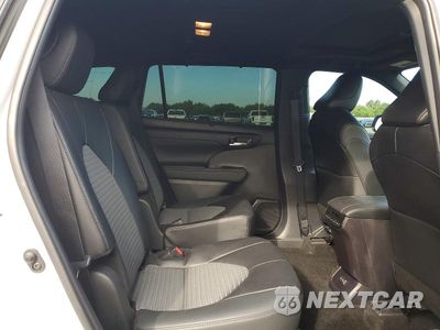 Zdjęcie 11 z 13 samochodu: 2024 TOYOTA HIGHLANDER XSE VIN:5TDKDRAH8RS541930 - miniatura