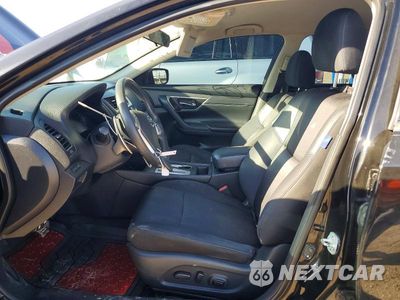 Zdjęcie 7 z 12 samochodu: 2017 NISSAN ALTIMA 2.5 SR VIN:1N4AL3APXHN315773 - miniatura
