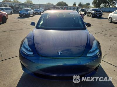 Piąte zdjęcie samochodu w środku: 2018 TESLA MODEL 3 VIN:5YJ3E1EA8JF022854 - miniatura