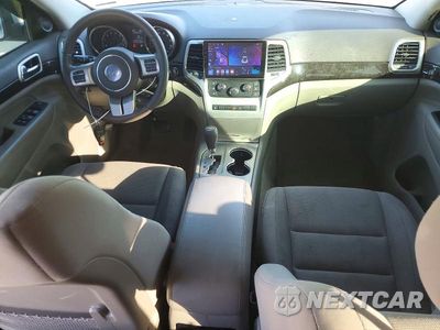 Zdjęcie 8 z 13 samochodu: 2013 JEEP GRAND CHEROKEE LAREDO VIN:1C4RJFAG4DC635035 - miniatura