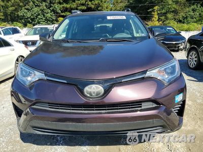 Piąte zdjęcie samochodu w środku: 2017 TOYOTA RAV4 LE VIN:2T3BFREV9HW557965 - miniatura