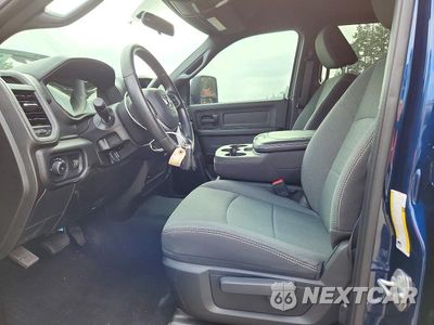 Zdjęcie 7 z 12 samochodu: 2024 RAM 2500 TRADESMAN VIN:3C6UR5CL6RG365695 - miniatura
