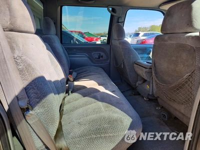 Zdjęcie 10 z 12 samochodu: 2000 CHEVROLET GMT-400 C3500 VIN:1GCHC33J1YF506235 - miniatura