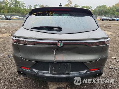 Zdjęcie 6 z 12 samochodu: 2024 ALFA ROMEO TONALE VELOCE VIN:ZASPATDW2R3045727 - miniatura