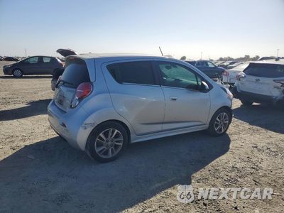 Trzecie zdjęcie samochodu z tyłu: 2015 CHEVROLET SPARK EV 2LT VIN:KL8CL6S00FC789397 - miniatura
