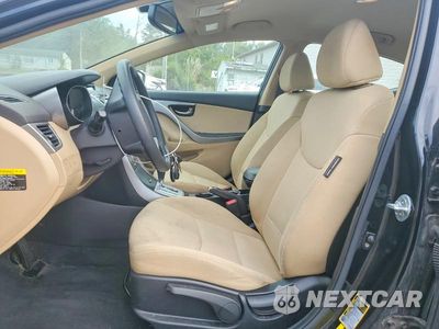 Zdjęcie 7 z 12 samochodu: 2012 HYUNDAI ELANTRA GLS VIN:KMHDH4AE2CU240820 - miniatura