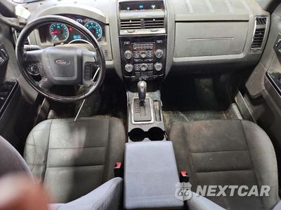 Zdjęcie 8 z 12 samochodu: 2012 FORD ESCAPE XLT VIN:1FMCU9D72CKA73193 - miniatura