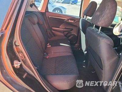 Zdjęcie 10 z 12 samochodu: 2015 HONDA FIT LX VIN:3HGGK5H51FM715477 - miniatura